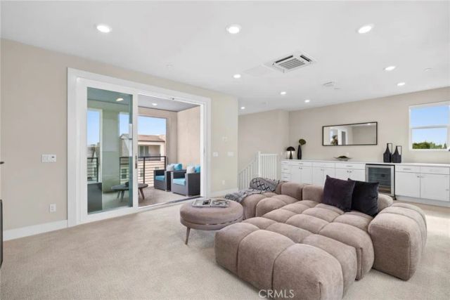 107 Spiral, Irvine, CA 92618