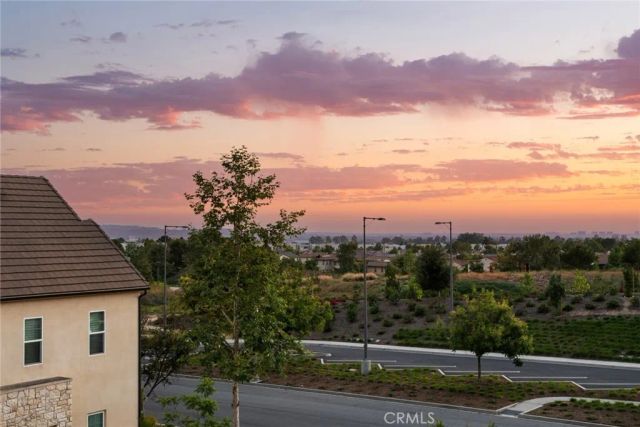 107 Spiral, Irvine, CA 92618