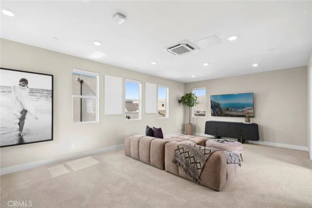 107 Spiral, Irvine, CA 92618