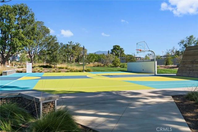 107 Spiral, Irvine, CA 92618
