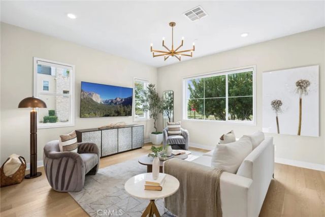 107 Spiral, Irvine, CA 92618