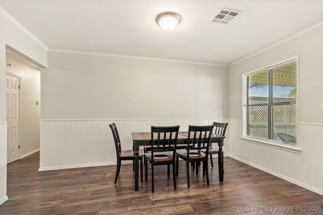9997 E Palm Tree Road, Claremore, OK 74019