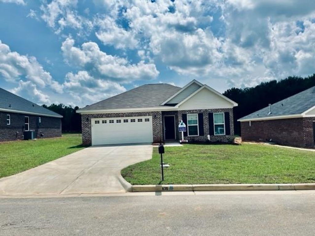 635 Ridgeland, Dothan, AL 36301