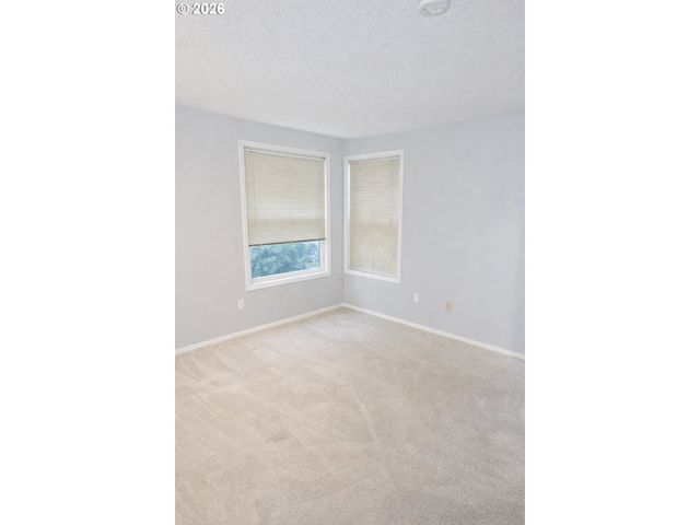 8506 Sw MOHAWK St, Tualatin, OR 97062