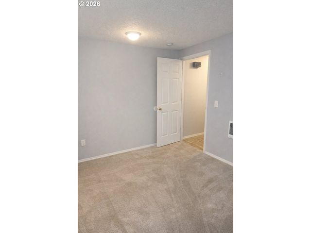 8506 Sw MOHAWK St, Tualatin, OR 97062