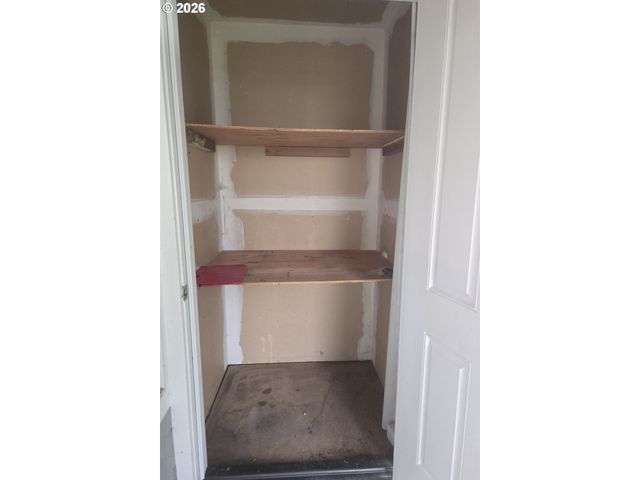 8506 Sw MOHAWK St, Tualatin, OR 97062