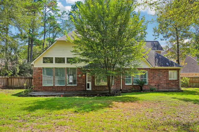 14 Guinevere Place, The Woodlands, TX 77384