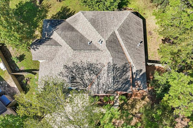 14 Guinevere Place, The Woodlands, TX 77384