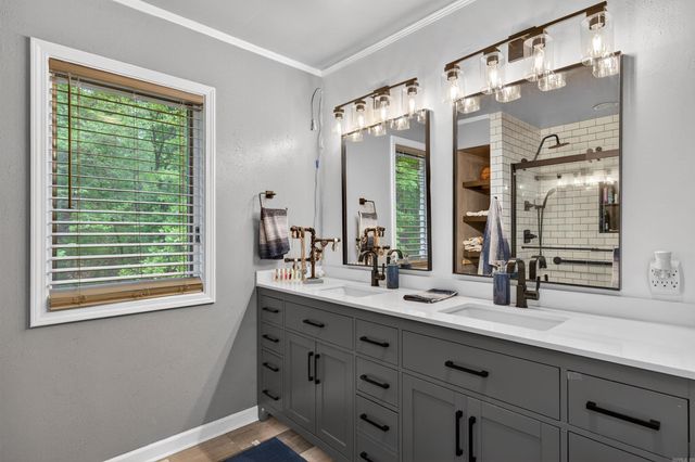 9 Redondo Lane, Hot Springs Village, AR 71909