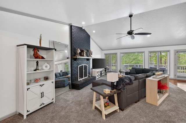 9 Redondo Lane, Hot Springs Village, AR 71909