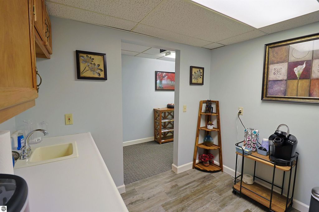 Image 14 of property listing at 115 S Franklin, Mt Pleasant, MI 48858