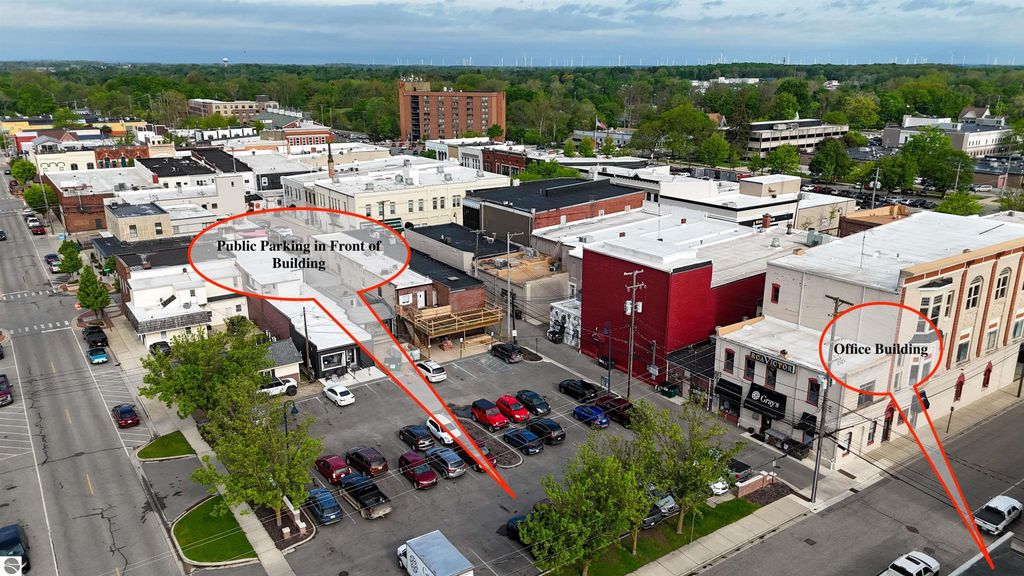 Image 2 of property listing at 115 S Franklin, Mt Pleasant, MI 48858