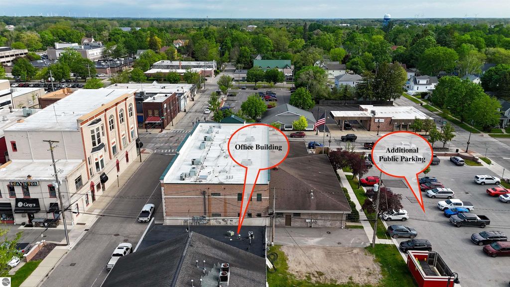 Image 27 of property listing at 115 S Franklin, Mt Pleasant, MI 48858
