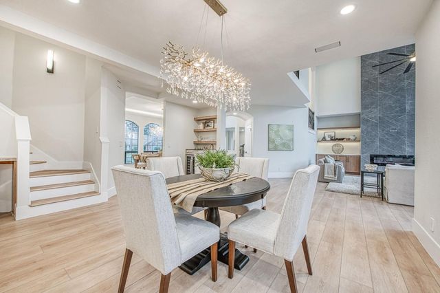9381 N Woodmont Drive, Fresno, CA 93720