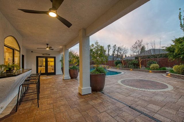9381 N Woodmont Drive, Fresno, CA 93720
