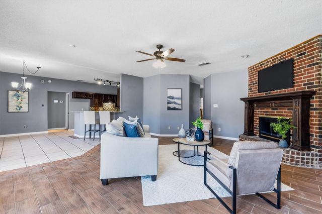 2324 Boardwalk Drive, Mesquite, TX 75181
