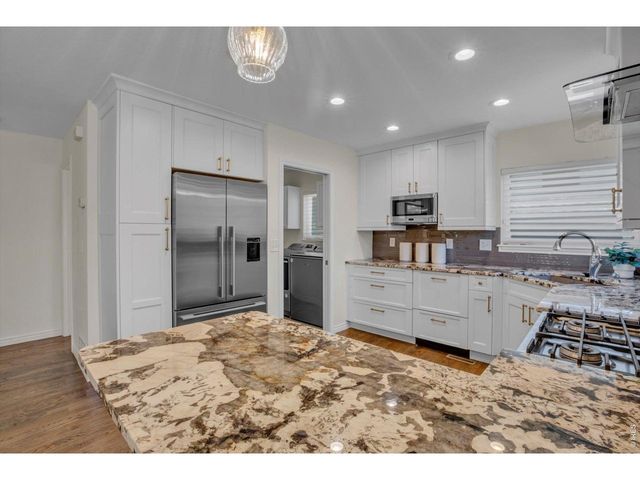 4874 Dakota Blvd, Boulder, CO 80304