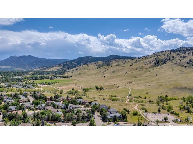 4874 Dakota Blvd, Boulder, CO 80304