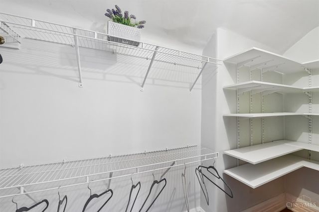 1005 Parkside Place, Cincinnati, OH 45202