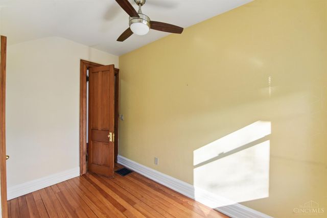 1005 Parkside Place, Cincinnati, OH 45202