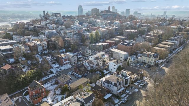 1005 Parkside Place, Cincinnati, OH 45202