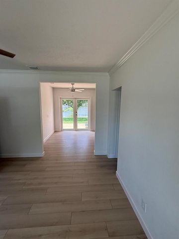1417 Willow Road, West Palm Beach, FL 33406