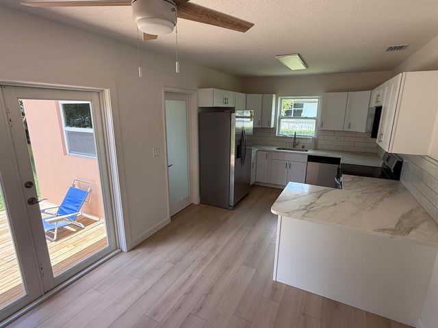 1417 Willow Road, West Palm Beach, FL 33406