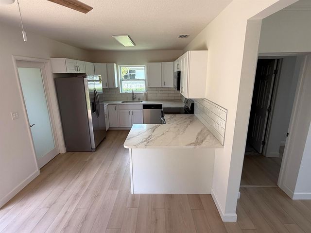 1417 Willow Road, West Palm Beach, FL 33406