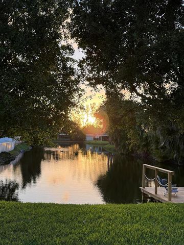 1417 Willow Road, West Palm Beach, FL 33406