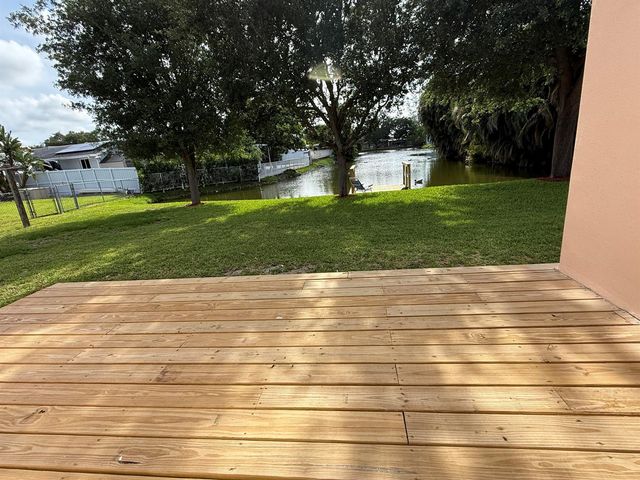 1417 Willow Road, West Palm Beach, FL 33406