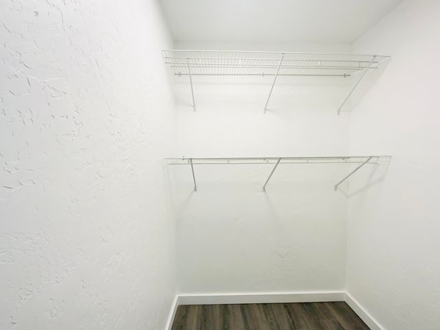 900 W Woodlawn Street, Springfield, MO 65803