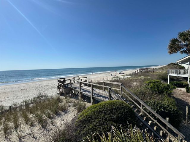 647 Norris Dr., Pawleys Island, SC 29585