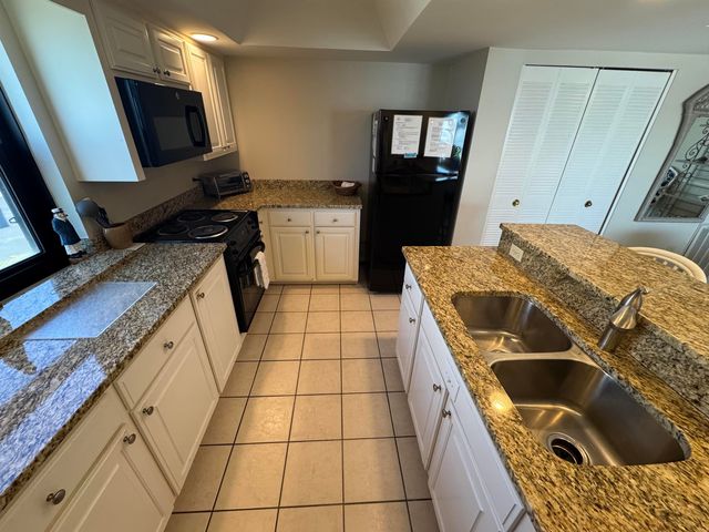 647 Norris Dr., Pawleys Island, SC 29585