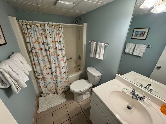 647 Norris Dr., Pawleys Island, SC 29585