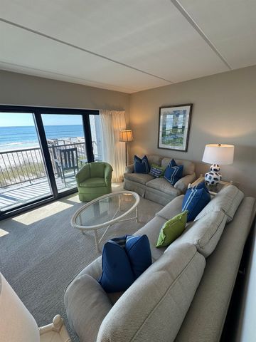 647 Norris Dr., Pawleys Island, SC 29585