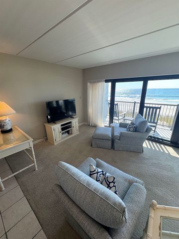 647 Norris Dr., Pawleys Island, SC 29585