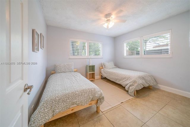 1501 SW 35th Ter, Fort Lauderdale, FL 33312