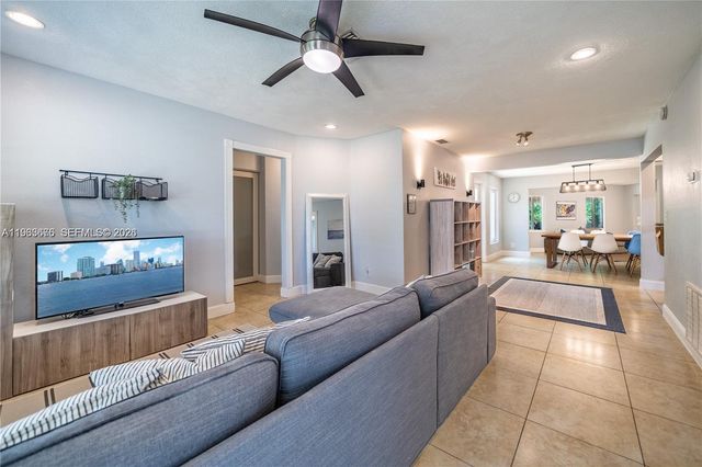 1501 SW 35th Ter, Fort Lauderdale, FL 33312