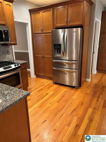 4741 Steeplechase Drive, Forks Twp, PA 18040