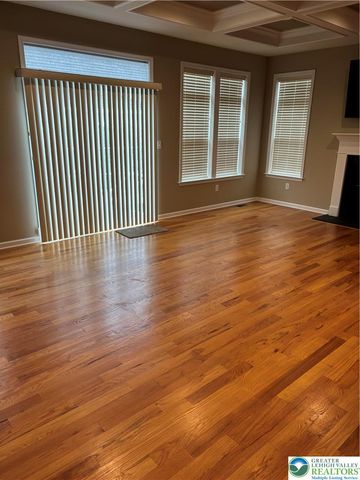 4741 Steeplechase Drive, Forks Twp, PA 18040