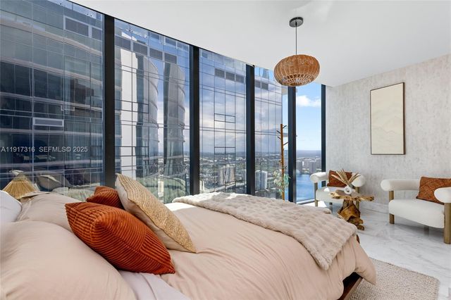 18555 Collins Ave 5501, Sunny Isles Beach, FL 33160