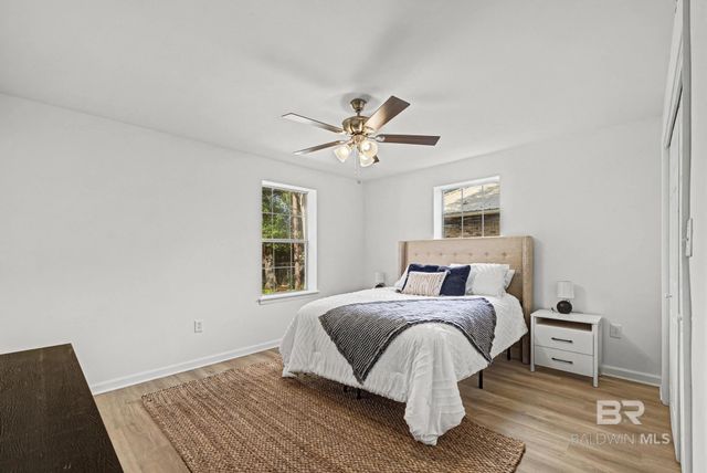 1819 Spanish Cove Drive, Lillian, AL 36549