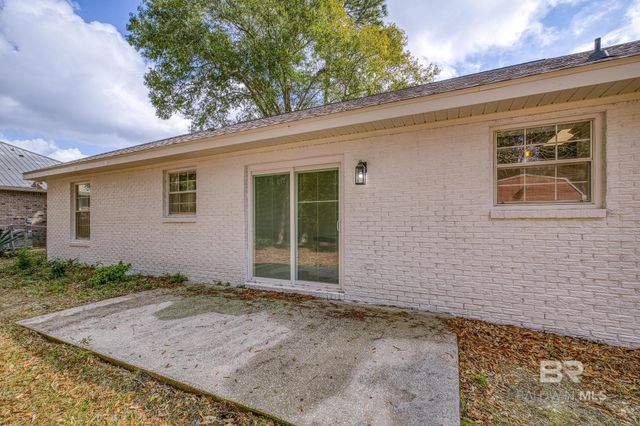 1819 Spanish Cove Drive, Lillian, AL 36549