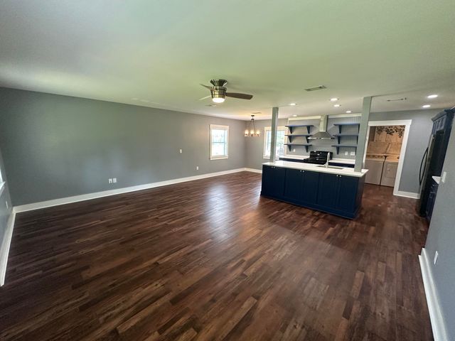 10712 US 331 N, Defuniak Springs, FL 32433