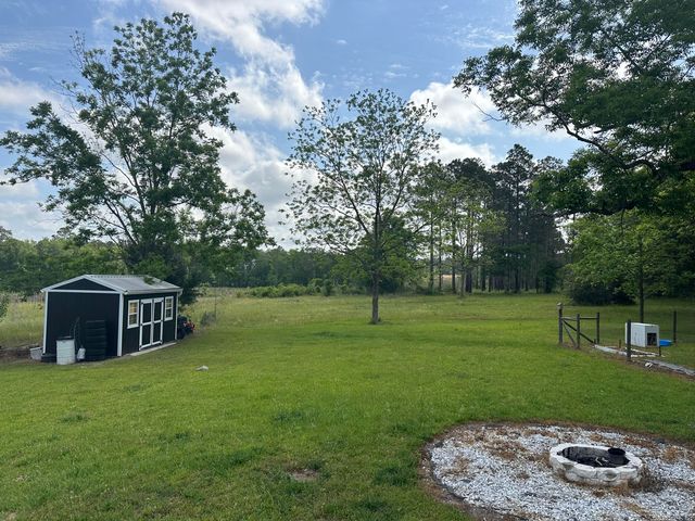 10712 US 331 N, Defuniak Springs, FL 32433