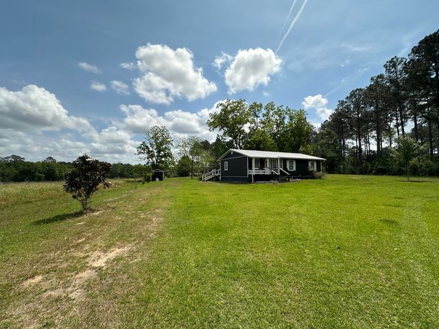 10712 US 331 N, Defuniak Springs, FL 32433