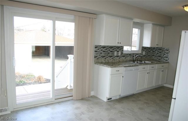 12020 Denver Drive, Parma, OH 44130