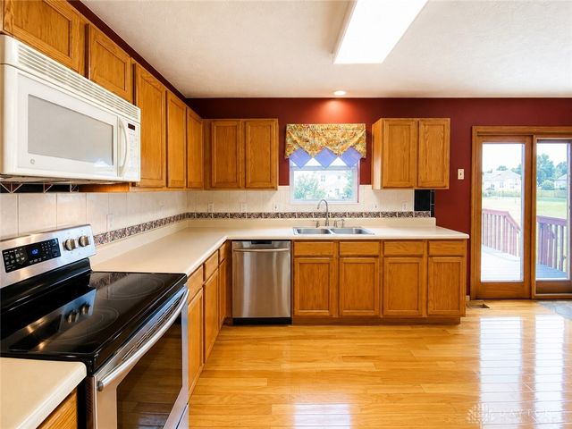 6329 Wellington Place, Huber Heights, OH 45424