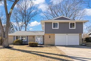 526 S SPRINGINSGUTH Road, Schaumburg, IL 60193