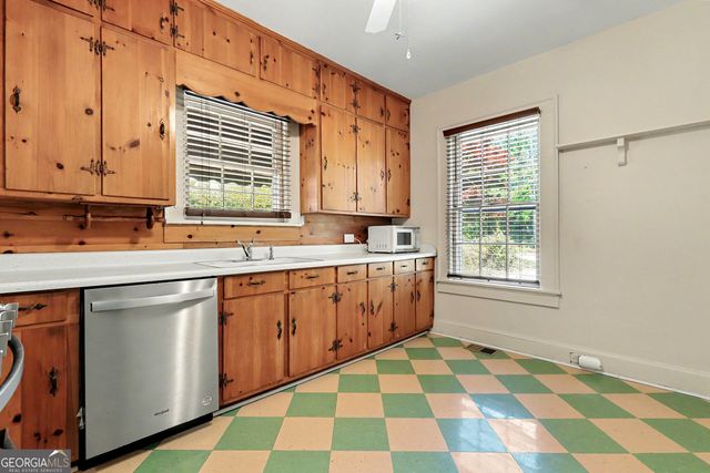 306 Tilney Avenue, Griffin, GA 30224